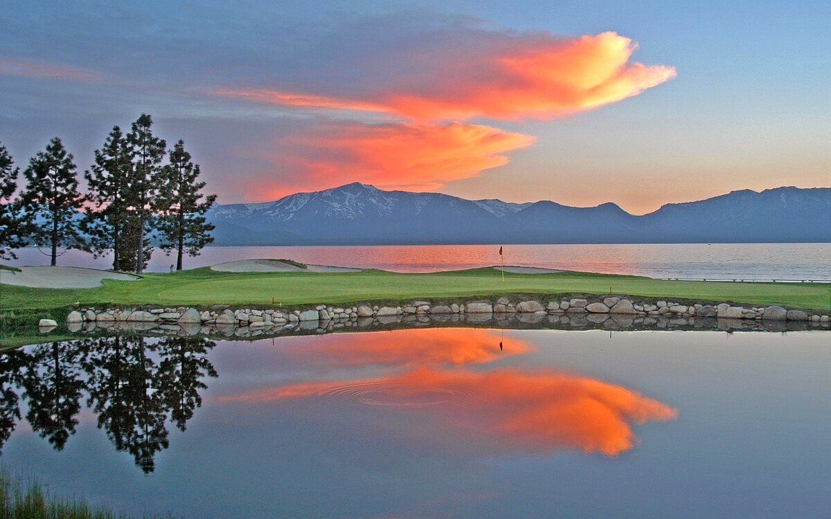 Tahoe Ski Cabin - Lake Tahoe Golf Course